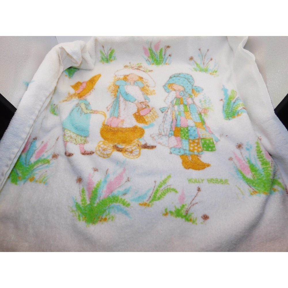 1970's Vintage Holly Hobbie Bath Towel Royal Treasure AGC